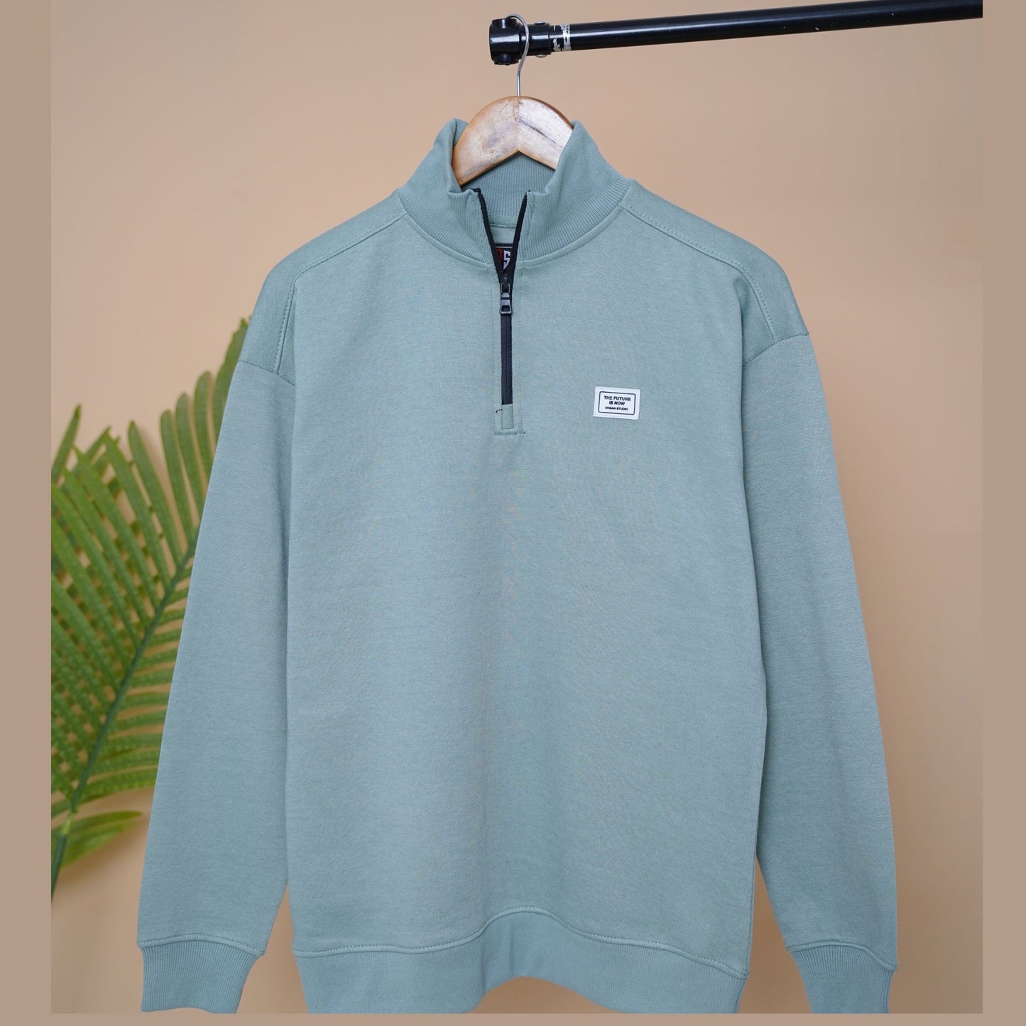 Men’s Pale Green Half-Zip Fleece Sweatshirt
