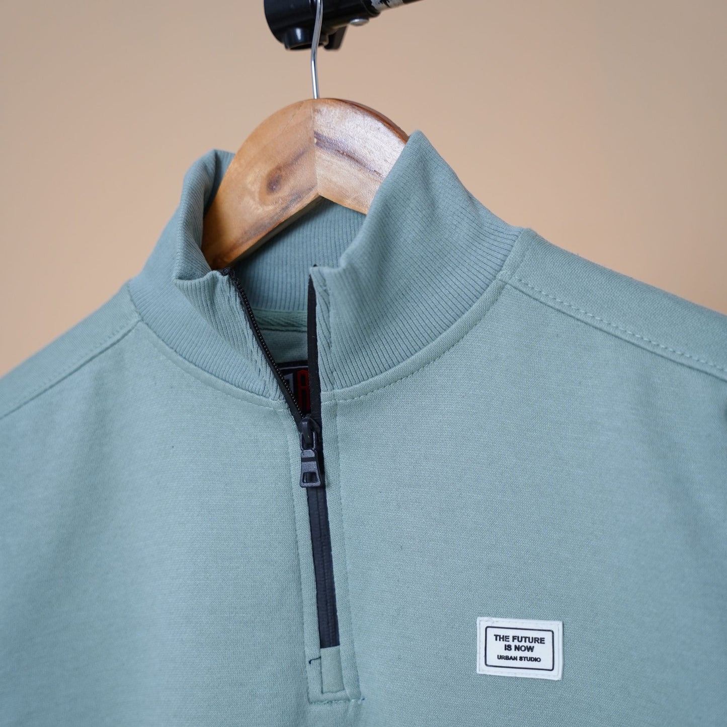 Men’s Pale Green Half-Zip Fleece Sweatshirt